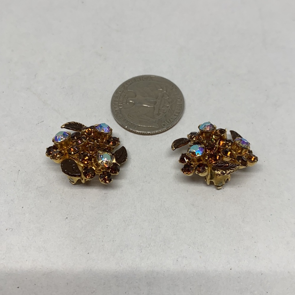 Vintage Weiss-NY clip on earrings - Picture 5 of 8